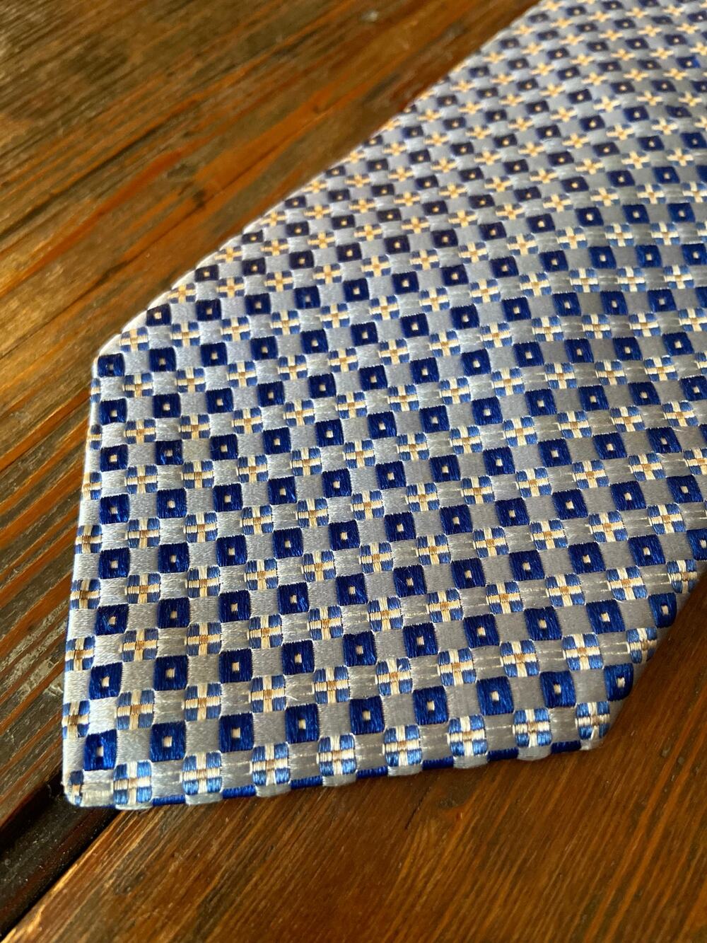IKE BEHAR New York Blue/Silver Diamond Silk Tie